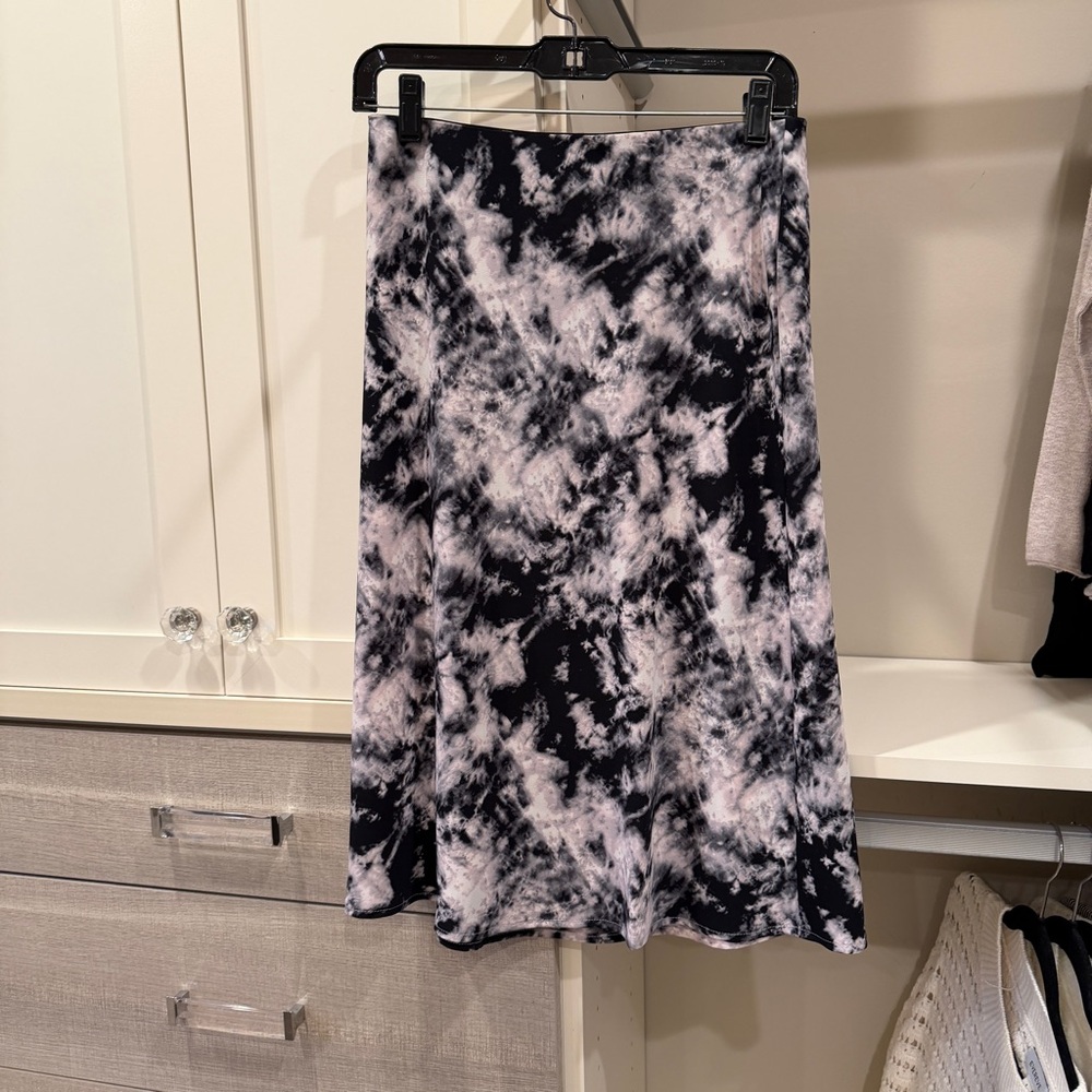 Sanctuary Black and Pink Tie-Dye Skirt